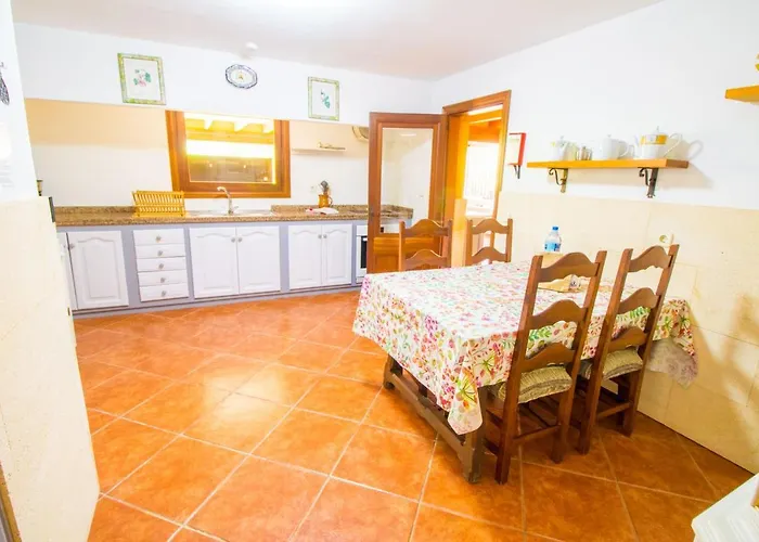 Bonita Y Agradable Propiedad * Pollenca