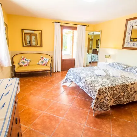 Bonita Y Agradable Propiedad * Pollensa